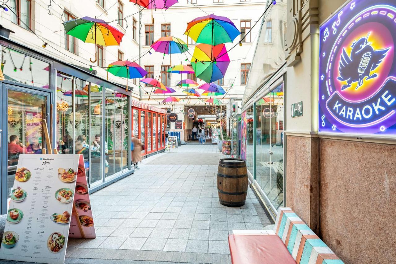 Super Central - Very Lively Area - In Gozsdu Budapeste Exterior foto